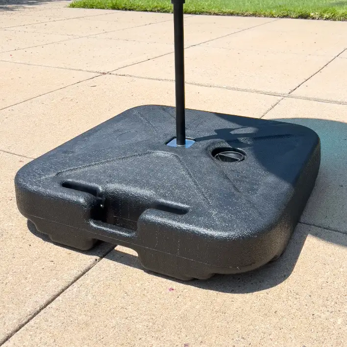 Weighted Base Stand for Reusable Balloon Clusters.